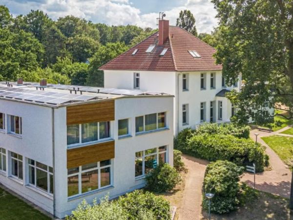 Ansicht des Seminarhauses denkhaus